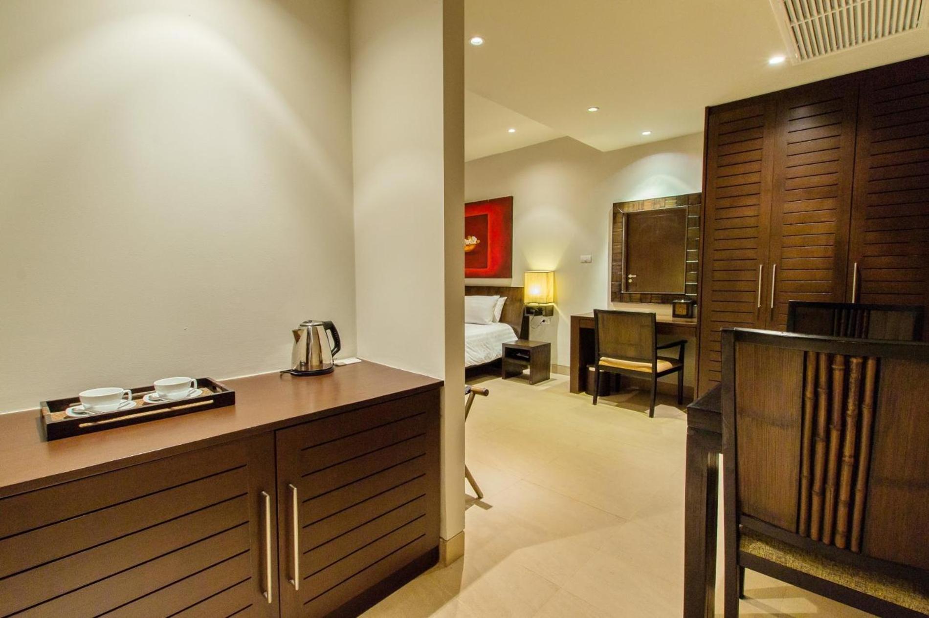 Dahlia 2 Bedroom Amazing Seaview Rawai Exterior photo