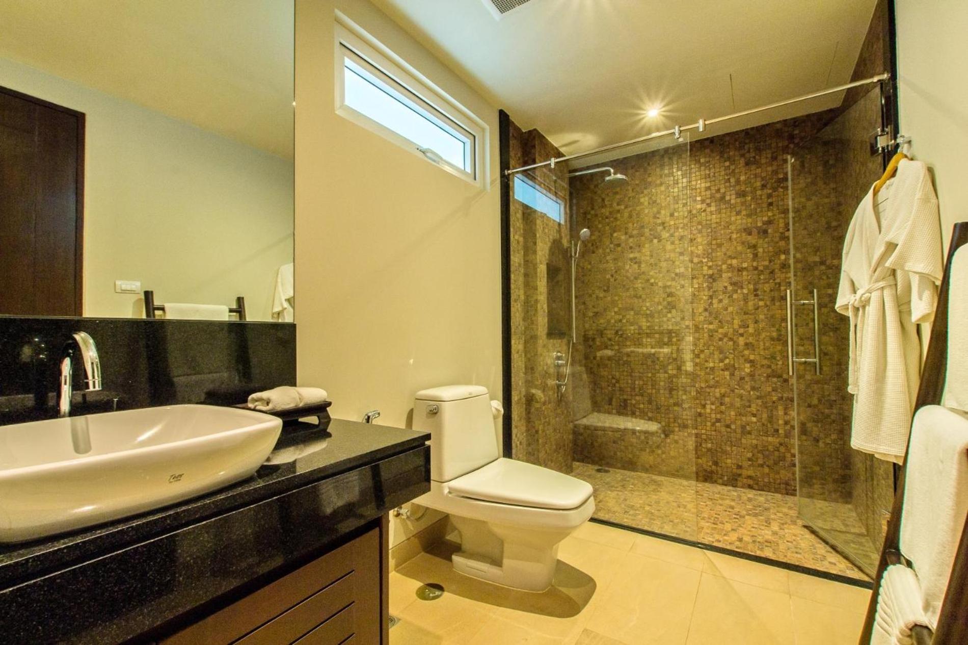 Dahlia 2 Bedroom Amazing Seaview Rawai Exterior photo