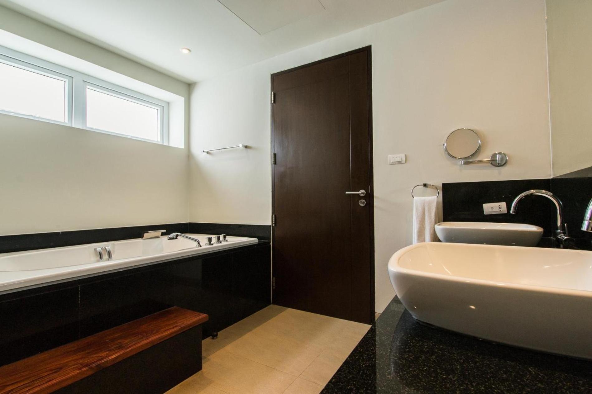 Dahlia 2 Bedroom Amazing Seaview Rawai Exterior photo